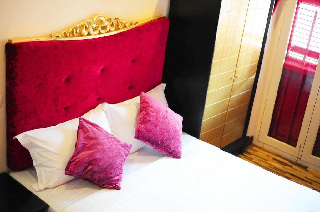 Zen Rooms Jinshan Hotel Singapura Luaran gambar