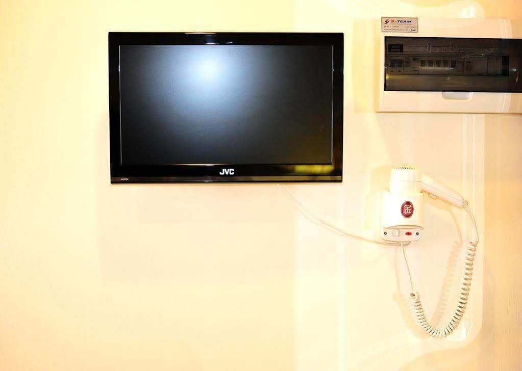Zen Rooms Jinshan Hotel Singapura Luaran gambar